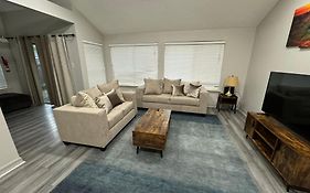 3 Bedroom Entire Home - Centrally Located In Katy, Texas